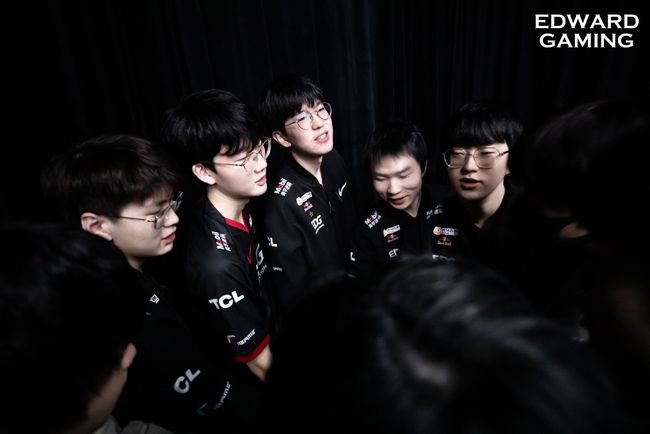 队在对阵美 队在对阵美