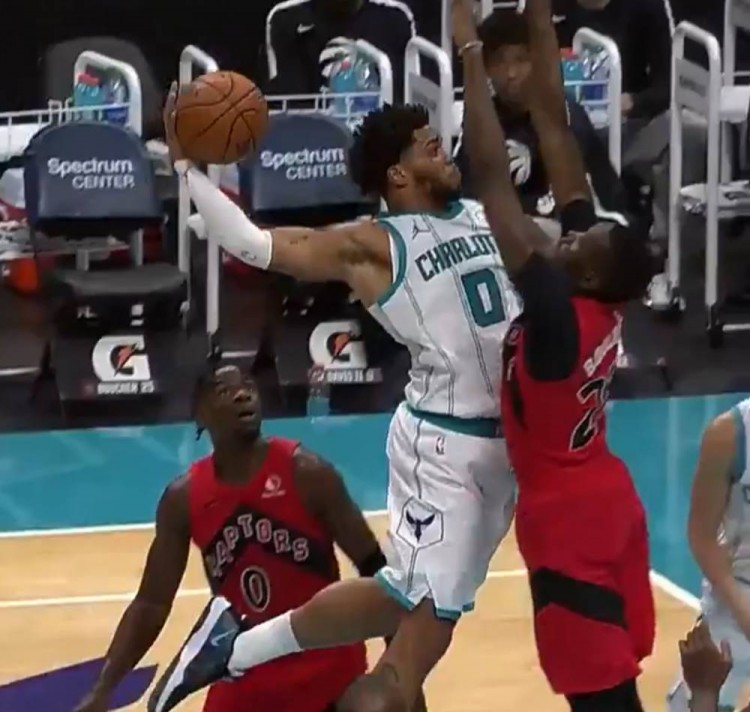 虽然外线防 虽然外线防