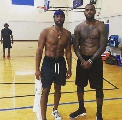 轉會至維拉 轉會至維拉